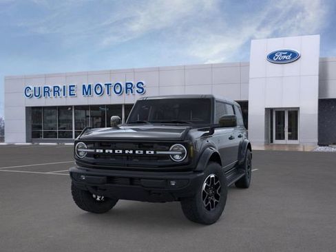 New 2026 Ford Bronco Outer Banks image 2