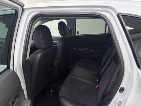Used 2024 Mitsubishi Outlander Sport SE AWD/4WD image 20