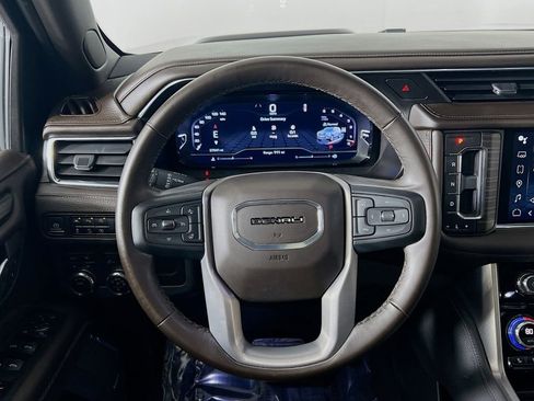 Used 2023 GMC Yukon XL Denali w/ LPO, Floor Liner Package image 11