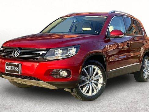 Used 2014 Volkswagen Tiguan S FWD image 15