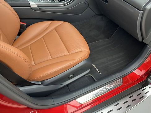 Used 2022 Mercedes-Benz GLC 300 image 16