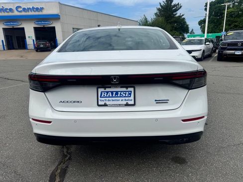 New 2026 Honda Accord Touring image 5