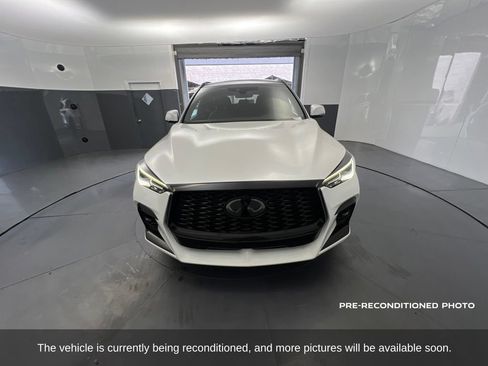 Used 2023 INFINITI QX50 Sport AWD/4WD image 9