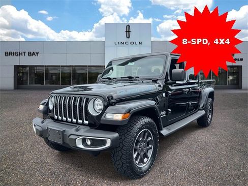 Used 2021 Jeep Gladiator Overland w/ Cold Weather Group image 3