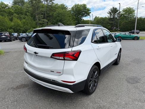 Used 2022 Chevrolet Equinox RS w/ RS Leather Package AWD/4WD image 6