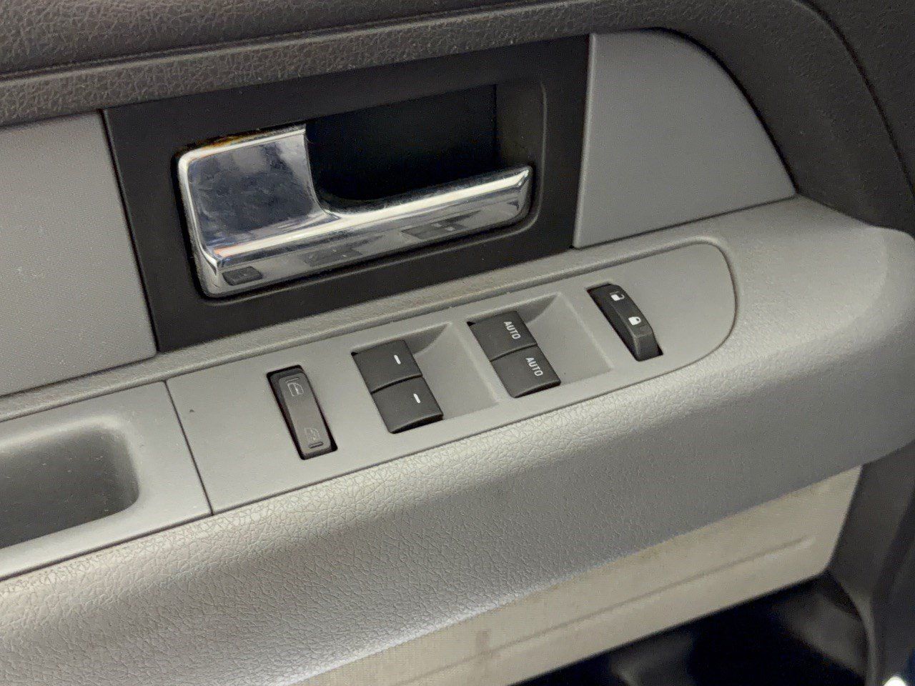 Used 2013 Ford F150 XLT w/ XLT Chrome Pkg RWD image 15