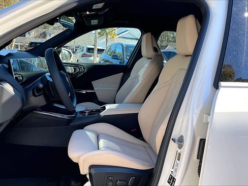 New 2026 BMW X3 xDrive30 image 9