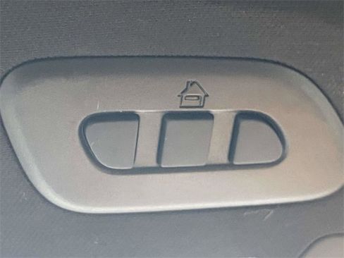 Used 2020 Chevrolet Corvette Stingray Preferred Cpe w/ 2LT Preferred Equipment Group image 26