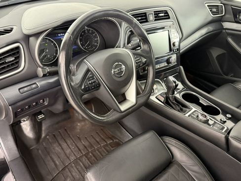 Used 2022 Nissan Maxima Platinum FWD image 18
