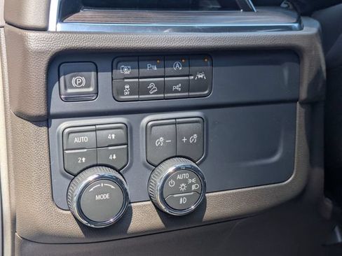 New 2026 Chevrolet Tahoe Z71 w/ Comfort Package AWD/4WD image 14