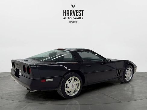 Used 1989 Chevrolet Corvette Coupe RWD image 8