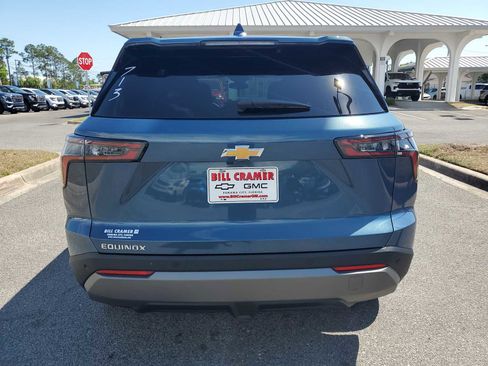 New 2026 Chevrolet Equinox LT FWD image 4
