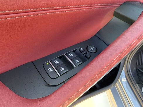 New 2027 BMW X6 xDrive40i image 20