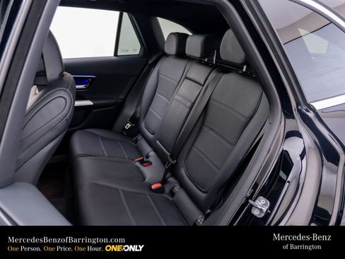New 2026 Mercedes-Benz GLC 300 4MATIC image 19