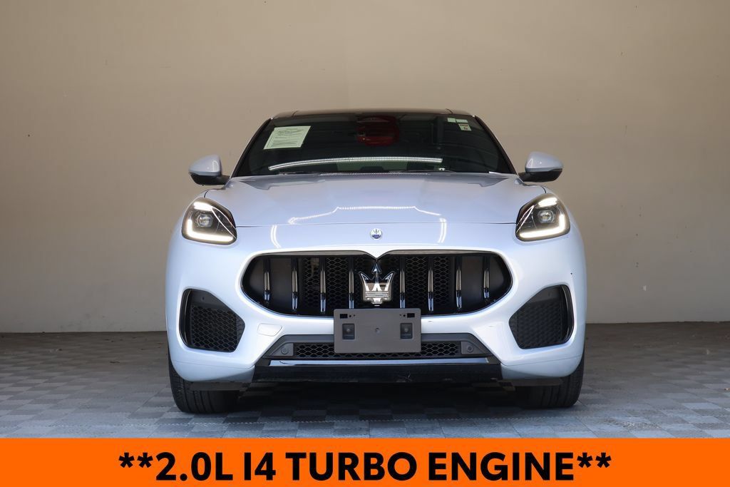 Used 2024 Maserati Grecale Modena AWD/4WD image 4