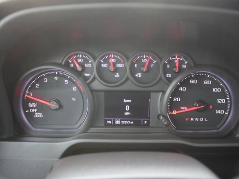 Used 2022 Chevrolet Silverado 1500 Custom image 14