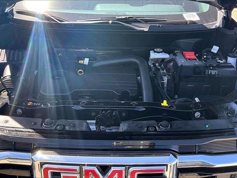 Used 2025 GMC Terrain Elevation AWD/4WD image 10