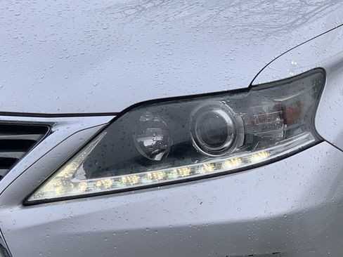 Used 2013 Lexus RX 450h AWD image 6