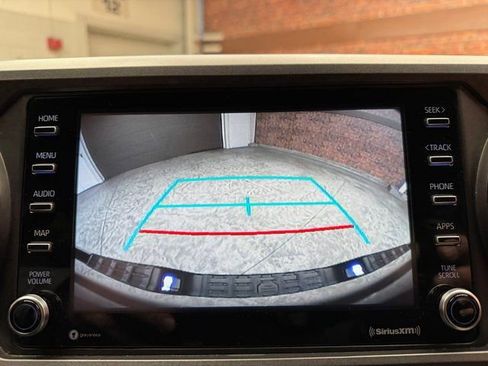 Used 2021 Toyota Tacoma TRD Off-Road image 21