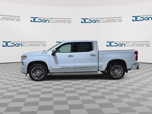New 2026 Chevrolet Silverado 1500 High Country AWD/4WD image 5