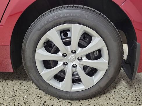 Used 2026 Toyota Corolla LE image 8