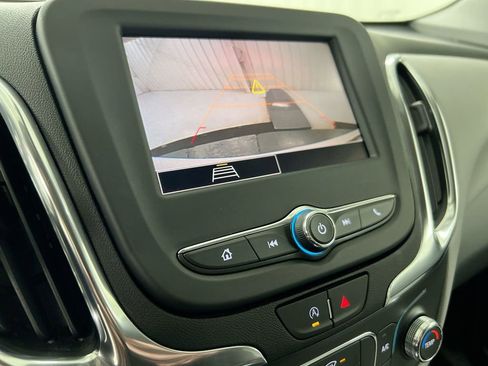 Used 2024 Chevrolet Equinox LS w/ LS Convenience Package image 15