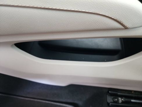Used 2021 Buick Envision Essence w/ Technology Package I FWD image 30
