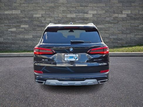 Used 2023 BMW X5 xDrive40i w/ Climate Comfort Package AWD/4WD image 5
