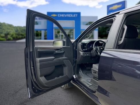 Certified 2023 Chevrolet Silverado 1500 LT AWD/4WD image 15