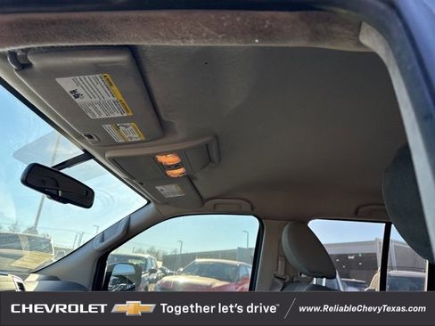 Used 2020 Nissan Frontier SV w/ Midnight Edition Floor Mats image 19