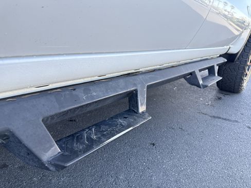 Used 2019 GMC Sierra 1500 AT4 w/ AT4 Premium Package image 7