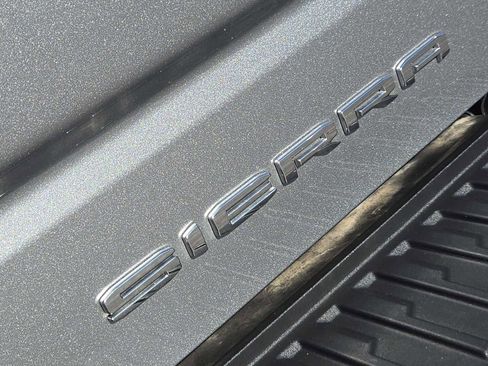 Certified 2025 GMC Sierra 1500 Denali Ultimate AWD/4WD image 12