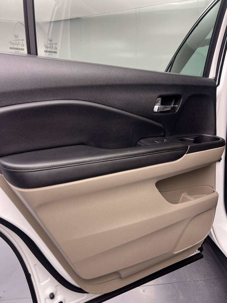 Used 2021 Honda Pilot EX image 34