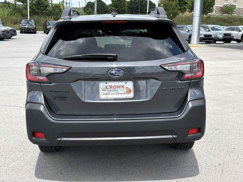 Used 2024 Subaru Outback Onyx Edition AWD/4WD image 5