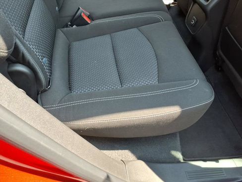 Used 2024 GMC Terrain SLE w/ Driver Convenience Package AWD/4WD image 17