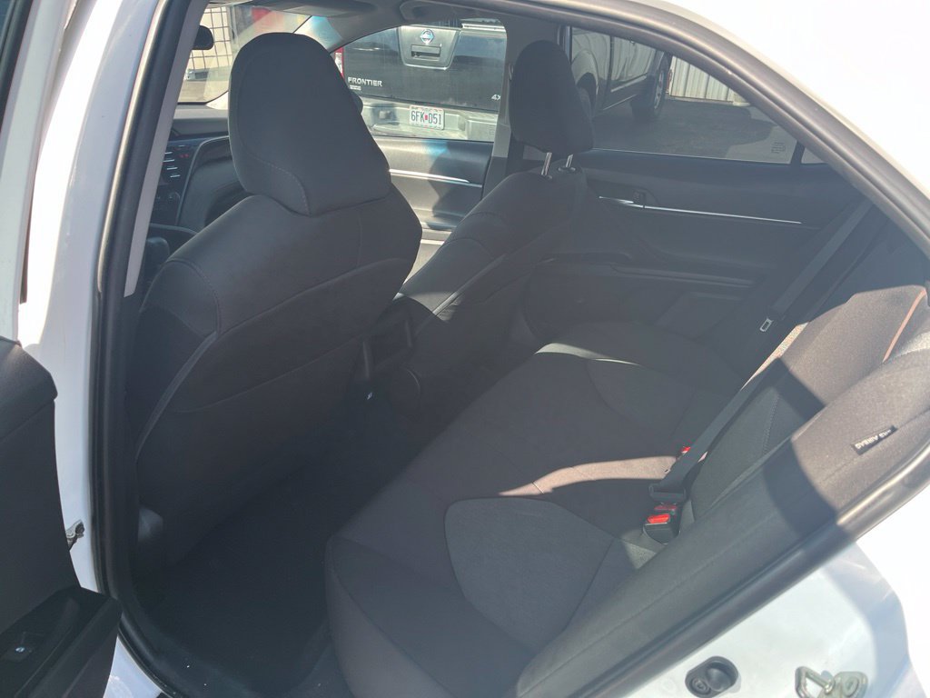 Used 2019 Toyota Camry LE FWD image 23