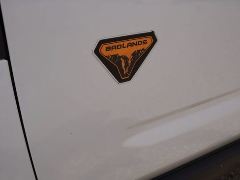 Used 2021 Ford Bronco Sport Badlands w/ Badlands Package AWD/4WD image 14