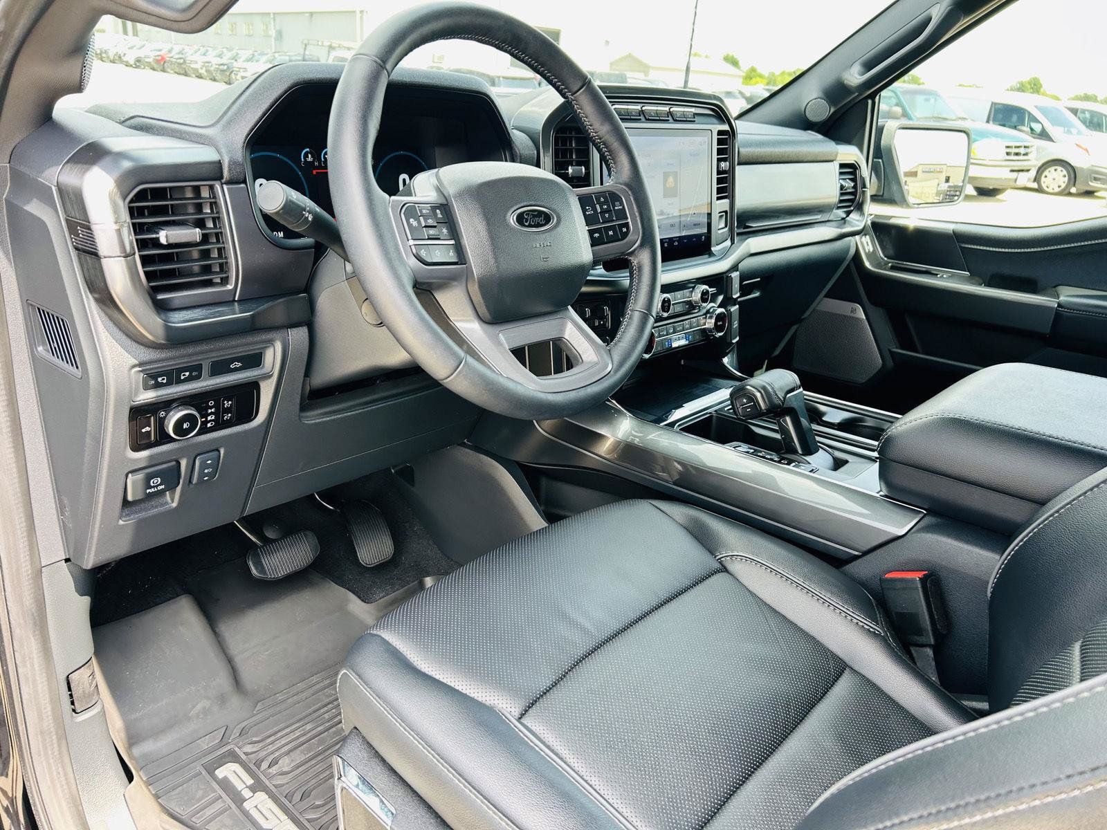 Used 2023 Ford F150 Lariat w/ Equipment Group 502A High AWD/4WD image 17