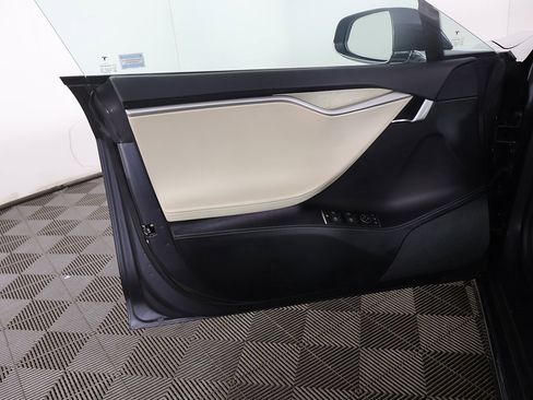 Used 2017 Tesla Model S 75D image 21