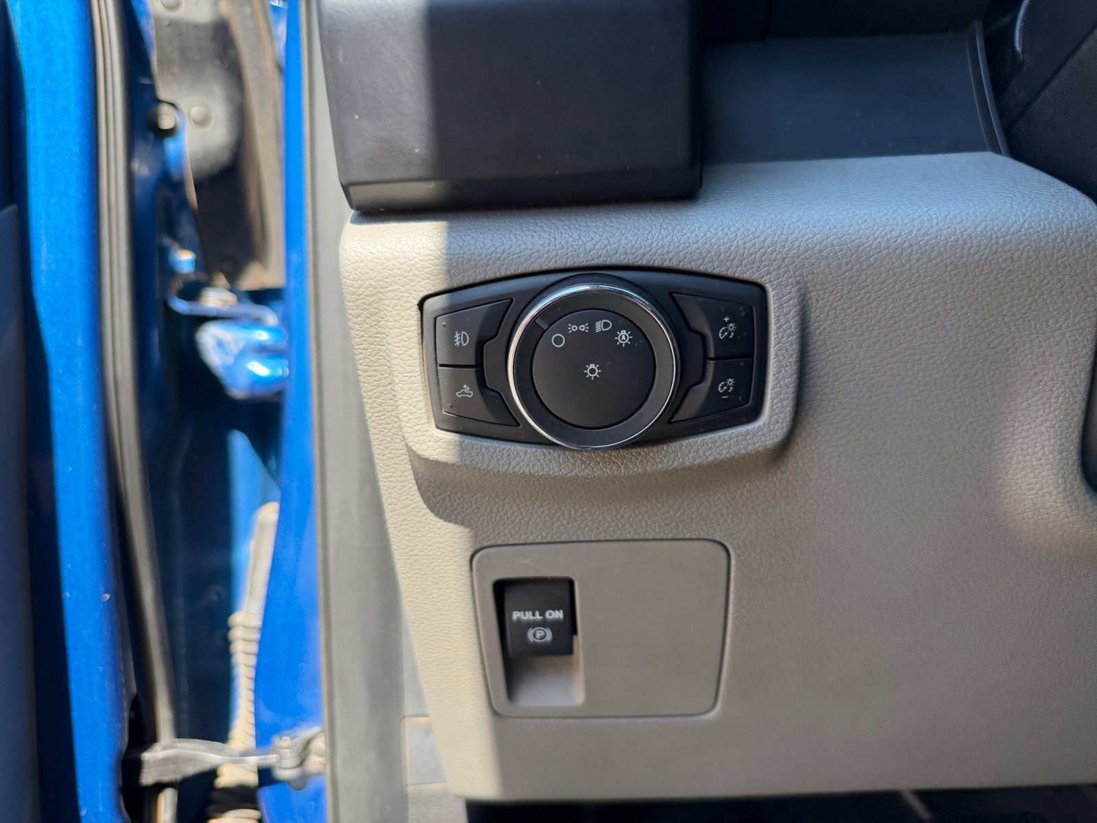 Used 2018 Ford F150 XL w/ Equipment Group 101A Mid AWD/4WD image 20