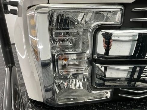 Used 2019 Ford F250 Lariat w/ Chrome Package AWD/4WD image 26