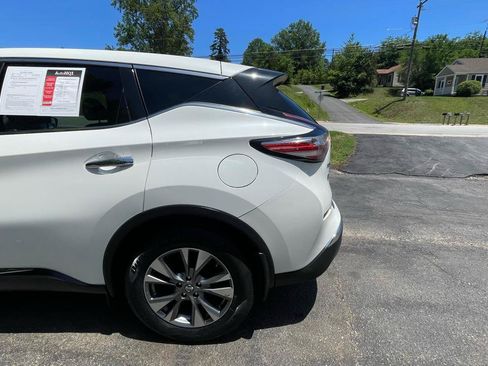 Used 2018 Nissan Murano S AWD/4WD image 5
