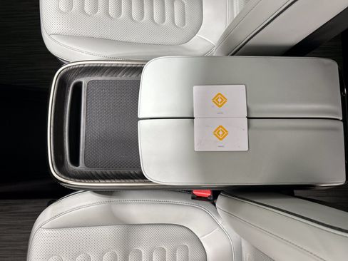 Used 2022 Rivian R1T Adventure AWD/4WD image 29