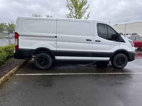 Used 2023 Ford E-Transit Low Roof w/ Load Area Protection Package RWD image 10