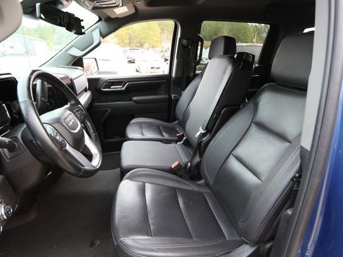 Used 2024 GMC Sierra 1500 SLT image 27