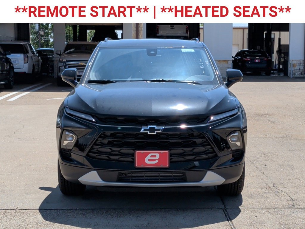 New 2026 Chevrolet Blazer LT w/ Convenience Package FWD image 2