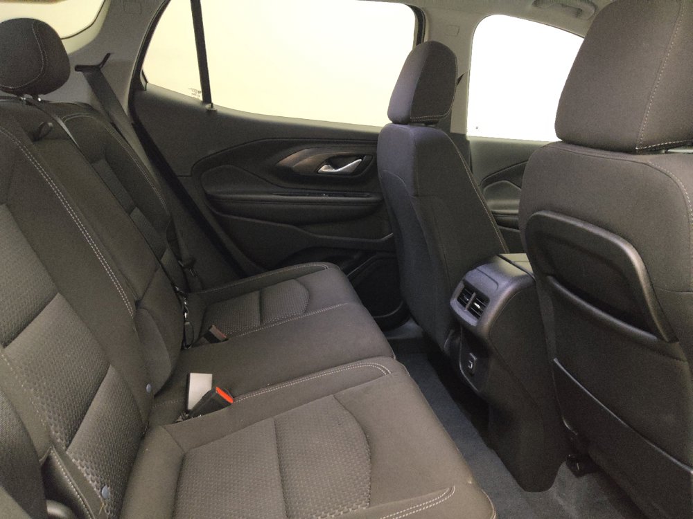 Used 2022 GMC Terrain SLE w/ Elevation Edition FWD image 19