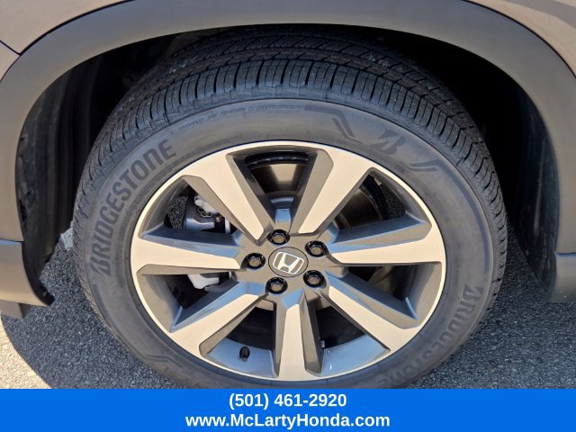 Certified 2025 Honda Pilot Elite image 24