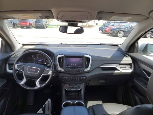 Used 2020 GMC Terrain SLT w/ Preferred Package AWD/4WD image 23