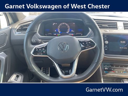 Certified 2024 Volkswagen Tiguan SE R-Line AWD/4WD image 14